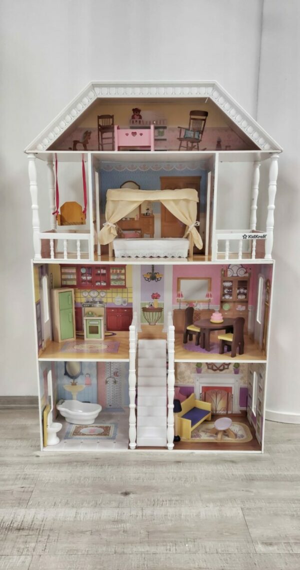 Domeček pro panenky