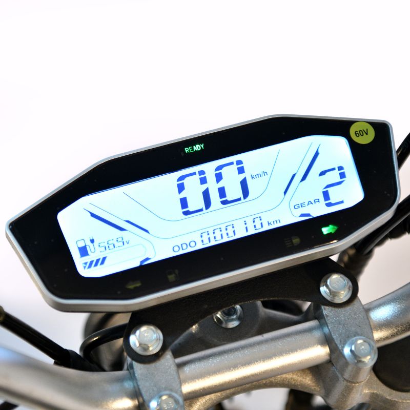 Terénní Zubr elektrická tříkolka 4000 w naklápěcí, vyndavací baterie 40 Ah dojezd 100 km