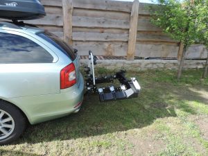 Nosiče na tažné zařízení pro čtyři kola