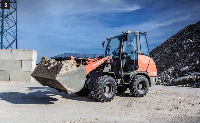 Kolový nakladač WEYCOR AR 320