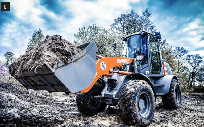 Kolový nakladač WEYCOR AR 480